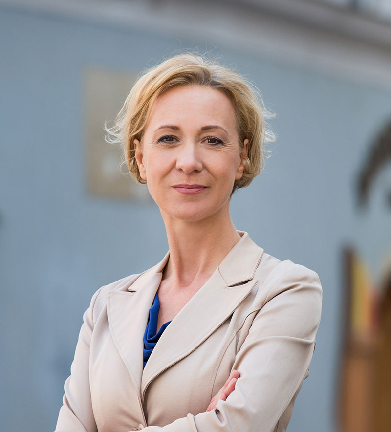 regina_wengenroth_portrait